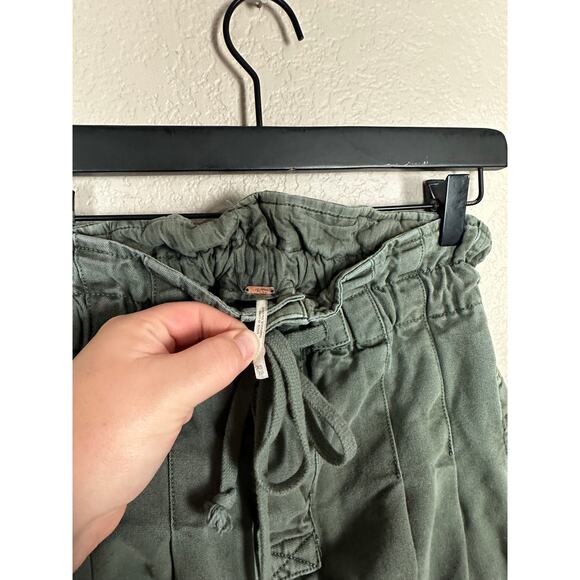 Free People Margate Pleated Trouser Army Green Size Extra Small - Picture 6 of 7